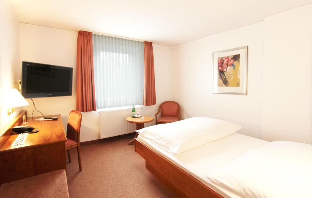 Landhaus Michels Garni Kaarst Room photo